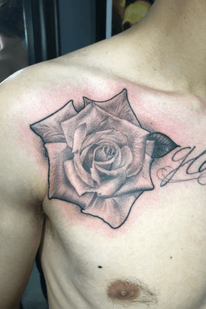 Black and grey 3rl only fine line realistic rose 