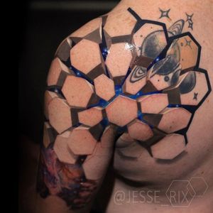 Tattoo by Jesse Rix #JesseRix #geometrictattoos #geometric #sacredgeometry #geometric #universe #galaxy #space #saturn #star #shape #realism #realistic #hyperrealism