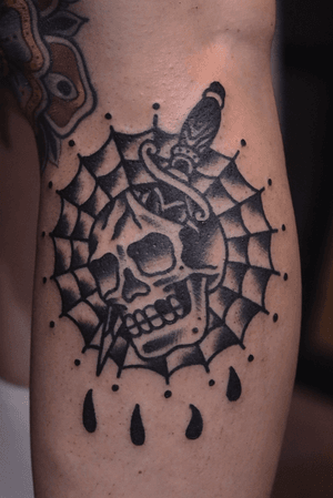 Tattoo by Siam Mais #tattooartist #tattooart #traditionalamerican #traditional #traditionalblackwork #blackwork 