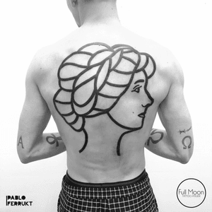 Old school bold Coco Chanel for @goldmariechenberlin. Thanks so much bro! ⠀#blackworktattoo .⠀.⠀.⠀.⠀#tattoo #tattoos #tat #ink #inked #tattooed #tattoist #art #design #instaart #boldtattoo #blackworktattoos #tatted #backpiecetattoo #bodyart #tatts #tats #amazingink #tattedup #inkedup⠀#berlin #berlintattoo #traditionaltattoos #blackworkers #berlintattoos #black #cocochanel  #tattooberlin #oldschooltattoo