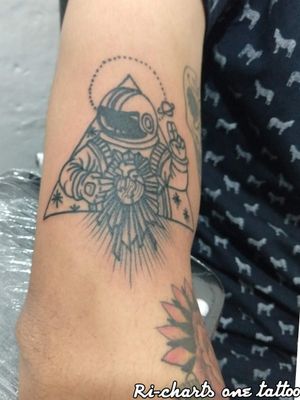 Astronauta tattoo Black work 