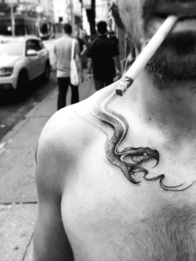 Snake #darkartists #tatuadorescolombianos #tatuadoresbogotanos #tattrx #inkstinctsubmission #tattooinkspiration #ttblackink #art_collective #arts_help #TATTOOTODO #anibal_tattoo #tattooartist #nyc #nyctattoos #blxink #stabmegod 