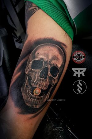 WORKAHOLINKS TATTOOUnit 6 Anonas Complex Anonas Rd. Q. C.For inquiries pm or txt to 09173580265.Skull with pearl.Supplies from #tattoosupershop #metallicagun.Thanks to #kushsmokewear.Inks from#RadiantColorsInk#RADIANTCOLORSINK#RadiantColorsCrew#MyFavoriteWhite#tattooartmagazine #tattoomagazine #inkmaster #inkmag #inkmagazine#HelloDarknessMyOldFriend #RadiantRealBlack #MyFavoriteBlack#originaldesign #tattooartistinqc #tattooartistinmanila #tattooshopinquezoncity #tattooshopinqc #tattooshopinmanilaGood morning. 