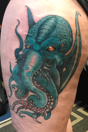 Cthulhu Tattoo done by our artist @moonbvrns 