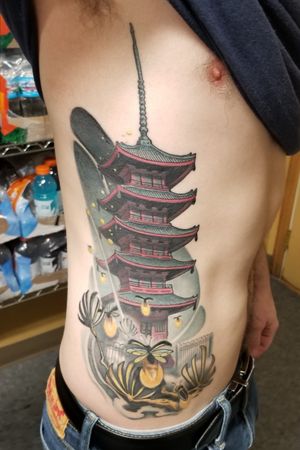 Japanese pagoda torso piece