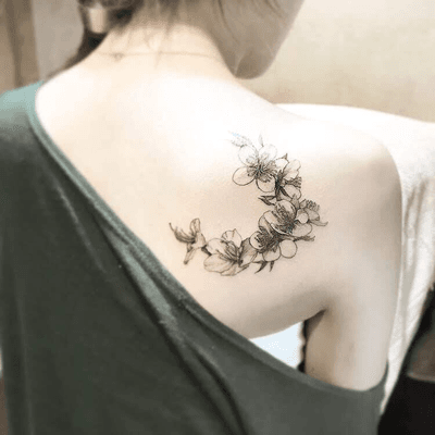  @tattooing_nature #tattooingnature #tattooistjayeon #korea #koreatattoo #flower #cat #geomatic #fineneedle #seoul #hongdae #iteawon #nature #flowertattoo 