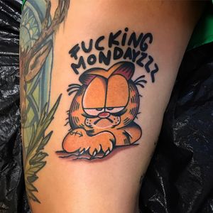 Tattoo by Matt Andersson #MattAndersson #favoritetattoos #favorite #garfield #cartoon #fuckmondays #mondays #cat #kitty #color #traditional