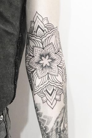 Tattoo by Last for life tattoo 