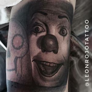 Tatuaje realizado por nuestra artista:@leonrojotattooEstilo: RealismoSi te queres tatuar con él, envía WhatsApp al +54 9 11 2846-9044 o mensaje privado.