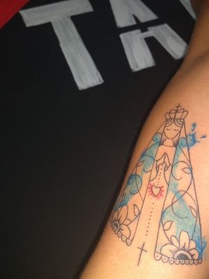 @lacasa_detattoo @jader_tannes_lages_1 #tattooart #tattooapprentice #tattooartist #virgentattoo #watercolortattoos #watercolortattoo #watercolor #braziliantattoo #brazilianartist 
