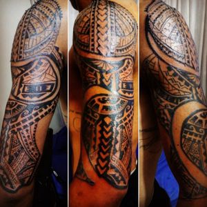 Hombro y brazo terminado espero sea de su agrado. #tattoolife #tattooBogotá #colombiaink #Maorí #blackwork #tinta&aguja