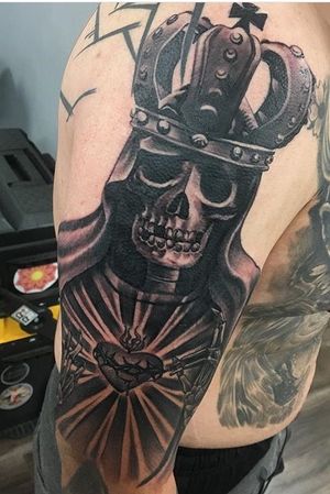 #santamuerte #tattoo #blackandgreytattoo 