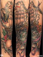 Top Hat Classic Tattoo Cape Coral, Florida Tattoos by Chad Clark @c.clarkart #traditional #traditionaltattoo #medusatattoo #skulltattoo #pirateshiptattoo #clippershiptattoo #clippership #skull #medusa #colortattoo 