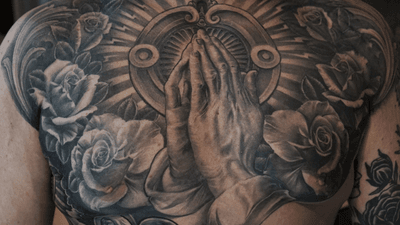 praying hands with roses tattoo for girls