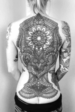 #geometric #pattern #floral #backpiece #blackwork #chubbyneedle