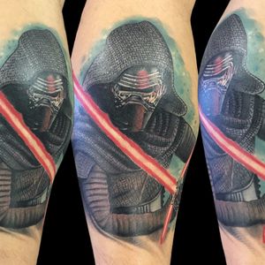 Top Hat Classic Tattoo 
Cape Coral, Florida
Tattoos by Chad Clark 
@c.clarkart
#realism #starwarstattoo #starwars #kylorentattoo #kyloren 