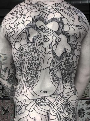 Tattoo by Koji Ichimaru #KojiIchimaru #Japanesetattoo #Irezumi #bodysuit #linework #backpiece #wip