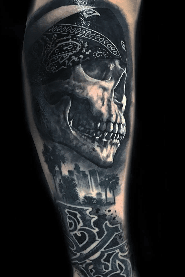Tattoo uploaded by Varrio ink Tattoo Yokosuka • CHOLO with C/S.  #chicano#tattoo#skull#blackandgrey • Tattoodo