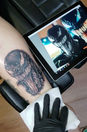 Black and Gray Venom tattoo done by Wolf tattoos 216. @wolftattoos216 #blackandgreytattoo #venom #cleveland #MarvelTattoo #portait 