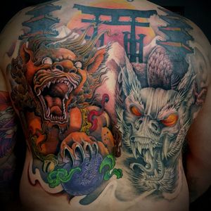 Backpiece cover up 95% completed..#backpiece #coveruptattoo #coverup #foodog #dragon 