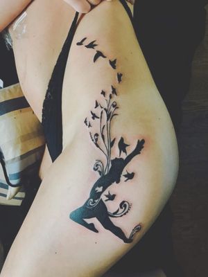 #tattooart #tattooartist #balerina #dreamtatto #LivingArt #hiptattoo #birdtattoo 