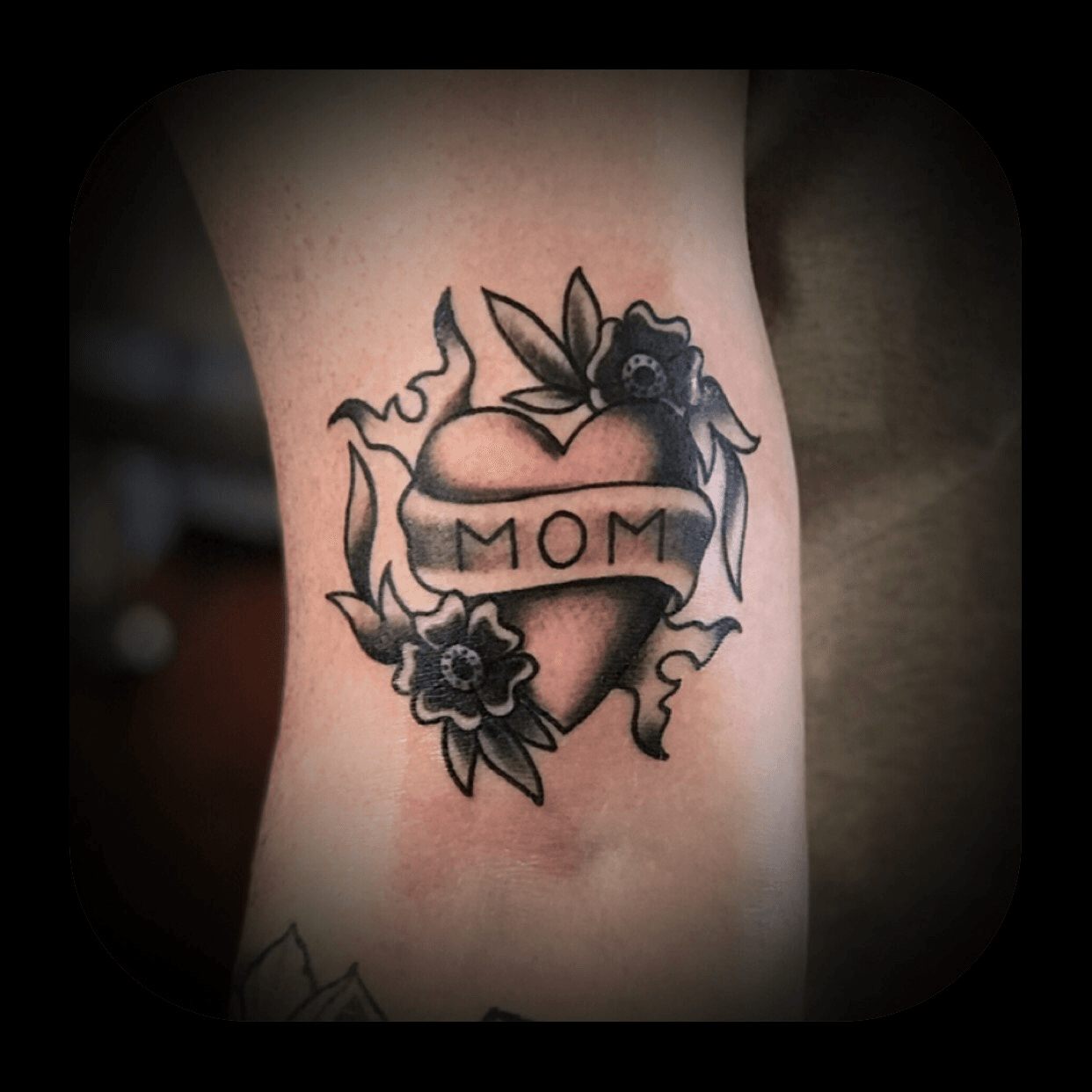 Traditional Mom Heart Tattoo by Jon Hughlett TattooNOW
