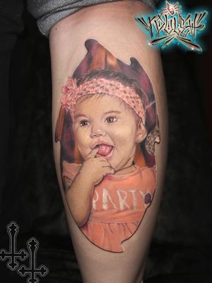 baby portrate #tattoo #tattooeurope #tattooartist #tattooart #baby #portraittattoo 