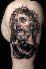Very fun Jesus skulk mashup to represent mortality #jesus #religioustattoo #jesustattoo #skulltattoo #blackandgreytattoo #austintexas #austintx #ATX #Texas #tattoos 