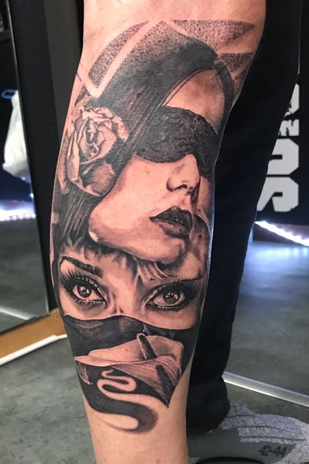 Flash tattoo