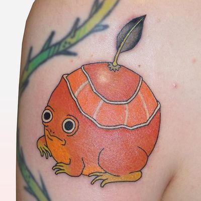 Tattoo by Brindi #Brindi #frogtattoos #toadtattoos #frogs #toads #animals #amphibian #nature #color #illustrative #orange #fruit #food