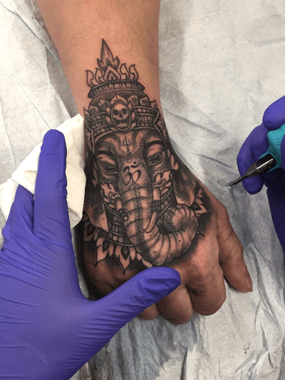 19+ Ganesh Hand Tattoo