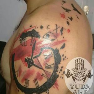 Tattoo RelojEstilo Trash Polka#yudaart #eternalink  #momsink 🇮🇱✡