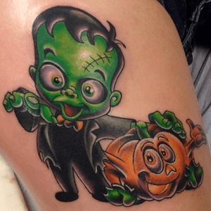 Little halloween Franky and Jack-O-Lantern thigh piece. 