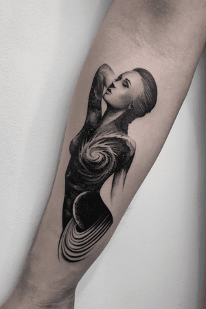 #art #tattooartist #tattoo #tattoos #graphic #ink #inked #tattooed #tattooer #tattooart #photooftheday #blackwork #illustation #tattoopeople # #tattoolife #night #universe #galaxy 