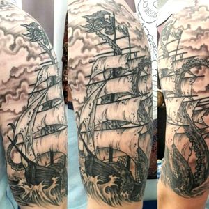 Tattoo fone by Culleton #traditional #traditionaltattoo #traditionaltattoos #boattattoo #sailboat #sandiego #sandiegotattoos #sandiegoartist 
