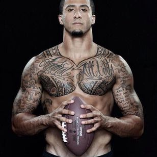 Tatuaje de Colin Kaepernick #ColinKaepernick #NFL #SuperBowl # SuperBowl2019 #Rams #Patriots #football #footballtattoos #NFLtattoos #SuperBowltattoos