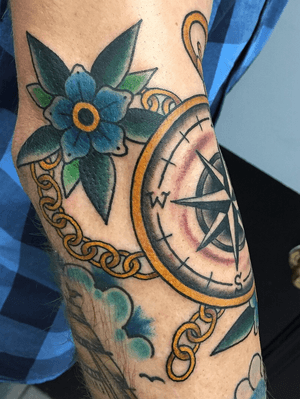 #flower #compass #traditional 