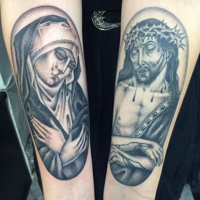 Tattoo by Sarah Schor #SarahSchor #awesometattoos #tattoodoapp #tattoodoappartists #virginmary #jesus #crownofthorns #tears #blood #stigmata #religious #Catholic #portrait #blackandgrey #oldschool #illustrative