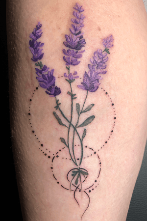 Watercolour lavender #lavender #flowertattoo 