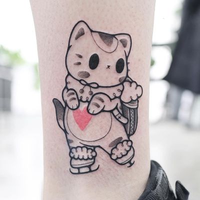 Tattoo by Hugocide #Hugocide #awesometattoos #tattoodoapp #tattoodoappartists #linework #illustrative #cat #kitty #iceskating #anime #manga #cute #heart