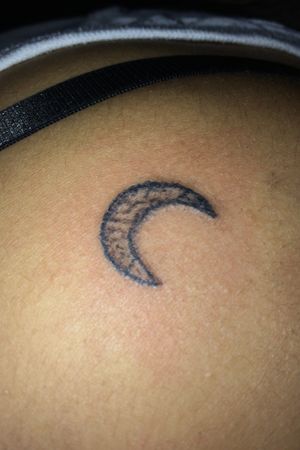 #moon #moontattoo #tattooartist #ink #mosaic #marble #stone #beginner 