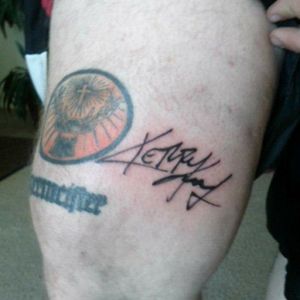 #kerryking signature. #slayer I had the pleasure of tattooing right after a freight d of mine came from back stage. 