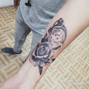 #tattoo #tatuaje #ink #inked #rose #rosa #clock 