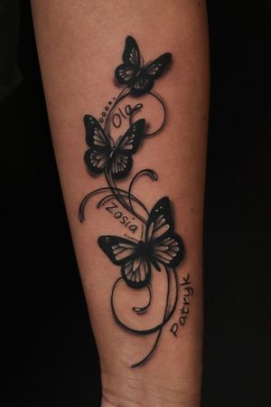 Beautiful 3D butterflies from yesterday ;)#dktattoos #dagmara #kokocinska #coventry #coventrytattoo #coventrytattooartist #coventrytattoostudio #emeraldink #emeraldinkltd #dagmarakokocinska #3dtattoo #3Dbutterfly #3Dbutterflies #tattoo #tattoos #tattooideas #tatt #tattooist #tattooshop #tattooedgirl #tattooforgirls #killerbee #immortalinnovations #sabre #pantheraink