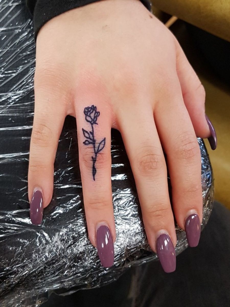 Tattoo uploaded by Popeye dan • Love to do finger tattoos and this rose ...