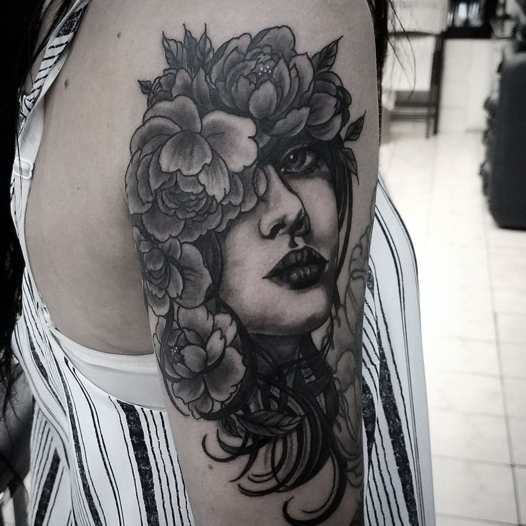 Tattoo uploaded by Marti • Love doing portraits🖤 #tattoo #tattoos #art  #colortattoos #blackandgreytattoos #theartoftattooing #toptattooartist  #thebestpainttattooartist #tattoolife #tattoolifemagazine #skinartmag #ink  #inked #tattooartwork #inkmasters ...