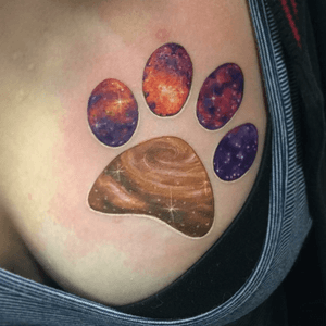 Did this galaxy paw for her two doggos ! Us humans mean the universe to them...unconditional love ! 