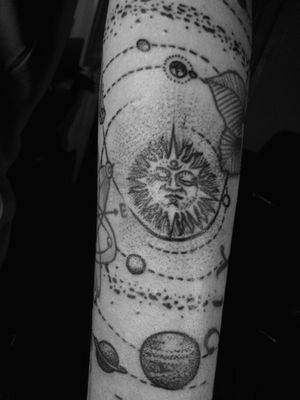 #solarsystemtattoo #blackwork #tattoo #arm #dotsandlines #lujan #argentinatattoo 