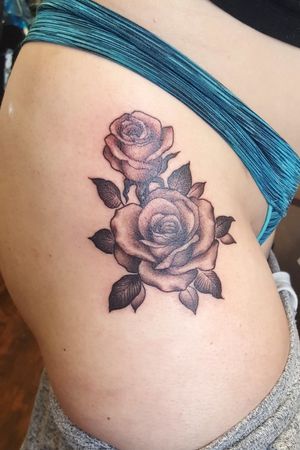 Black and grey roses #tattoo #tattoolife #tattooart #RoseTattoos #envyneedles #rosewatertattoo #tattoos #tattooartist #art #ink #inked #lynntattoos #inkedmag #portland #portlandtattooers #portlandtattoo #pdx #pdxartists #pdxtattooers #pdxtattoo #tattooed #tatsoul #fusiontattooink #fkirons #bestink #vegan #tattoosnob #stencilstuff #crueltyfree #blackandgreytattoo 