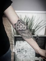  Started a geometric sleeve with this negative dotwork mandala (other works not by me ) 